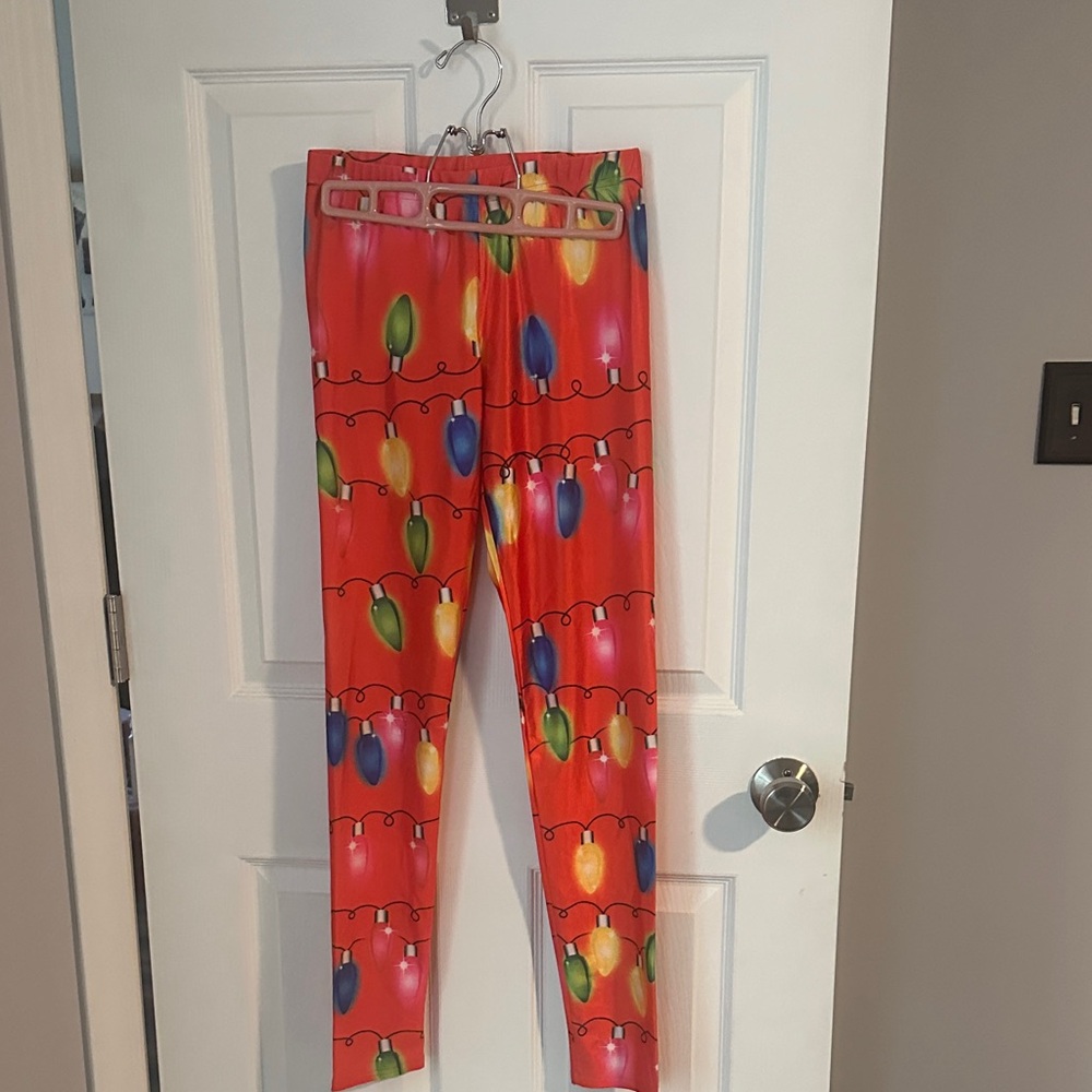 Festive Red String Light Leggings silky material